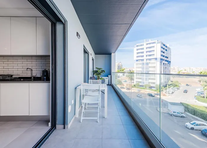 Modern Da Rocha,terracos Da Ciudade *