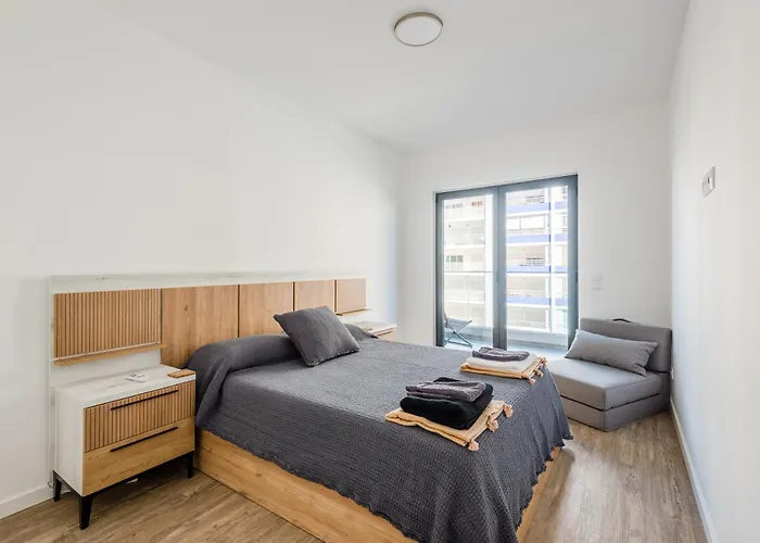 Modern Da Rocha,terracos Da Ciudade *